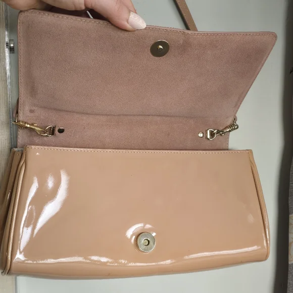 L.K. Bennett Elegant Nude Patent Leather Shoulder Bag - Picture 5 of 15